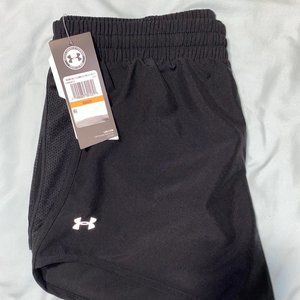 Under Armour designer Women's shorts size S